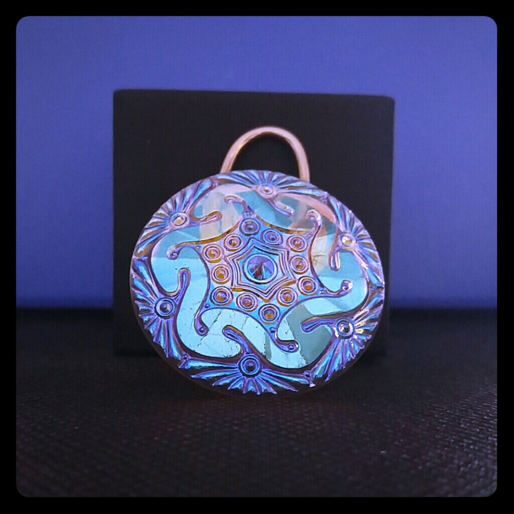 Pendant